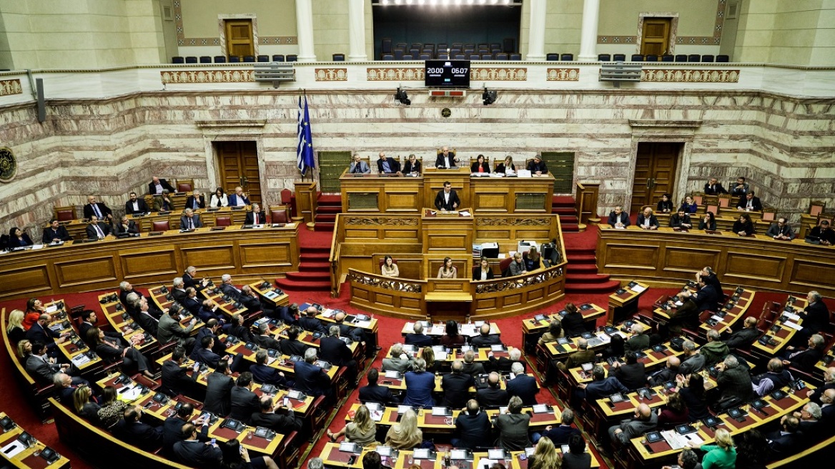 Spiegel: Πρώτη επικύρωσε η Ελλάδα το πρωτόκολλο εισδοχής της πΓΔΜ στο ΝΑΤΟ