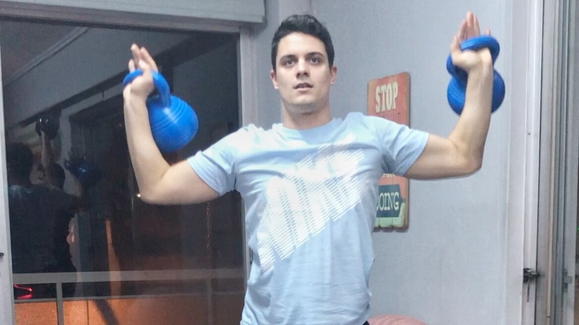 Kettlebell: Η προπόνηση που θα αλλάξει το σώμα σας [Βίντεο]