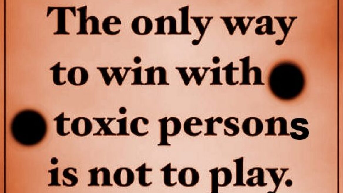 Blog: Αλλάζουμε ή βουλιάζουμε. Γιατί έχει και πιο χαμηλά από εδώ...