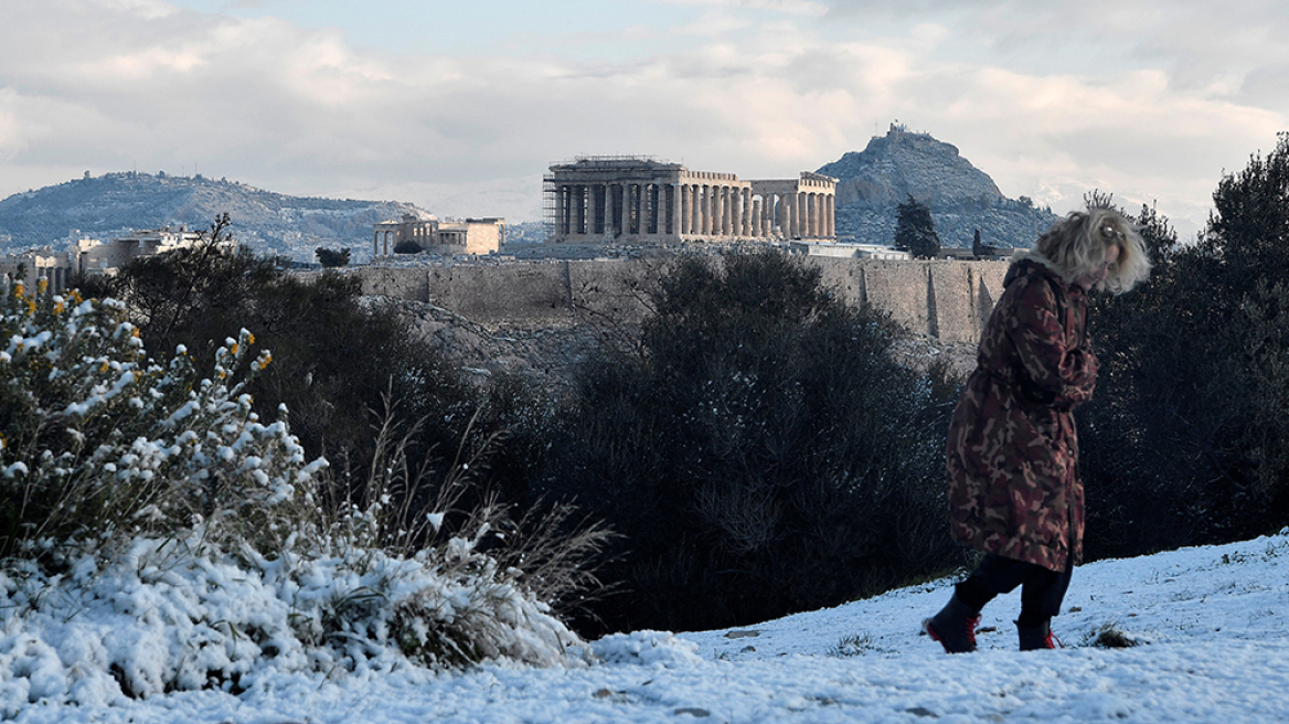 Καιρός - Καλλιάνος: Έρχεται «ψύχος - τέρας» με χιόνια ακόμη και στην Αττική