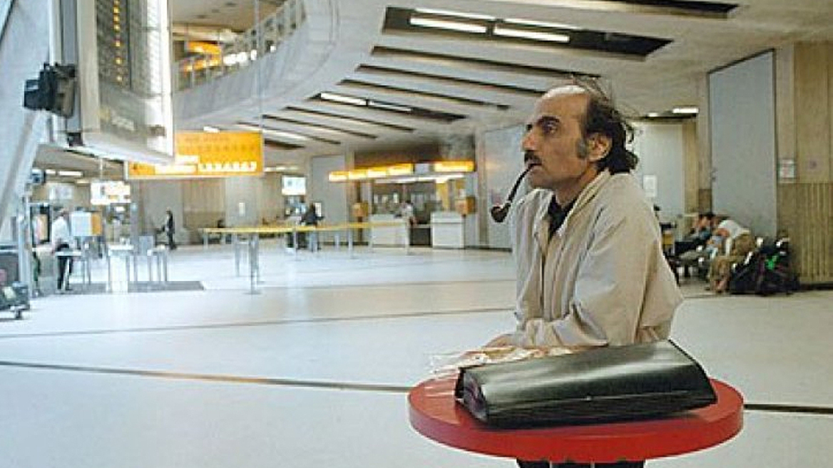 Ο άνθρωπος που έζησε 18 χρόνια σε ένα αεροδρόμιο