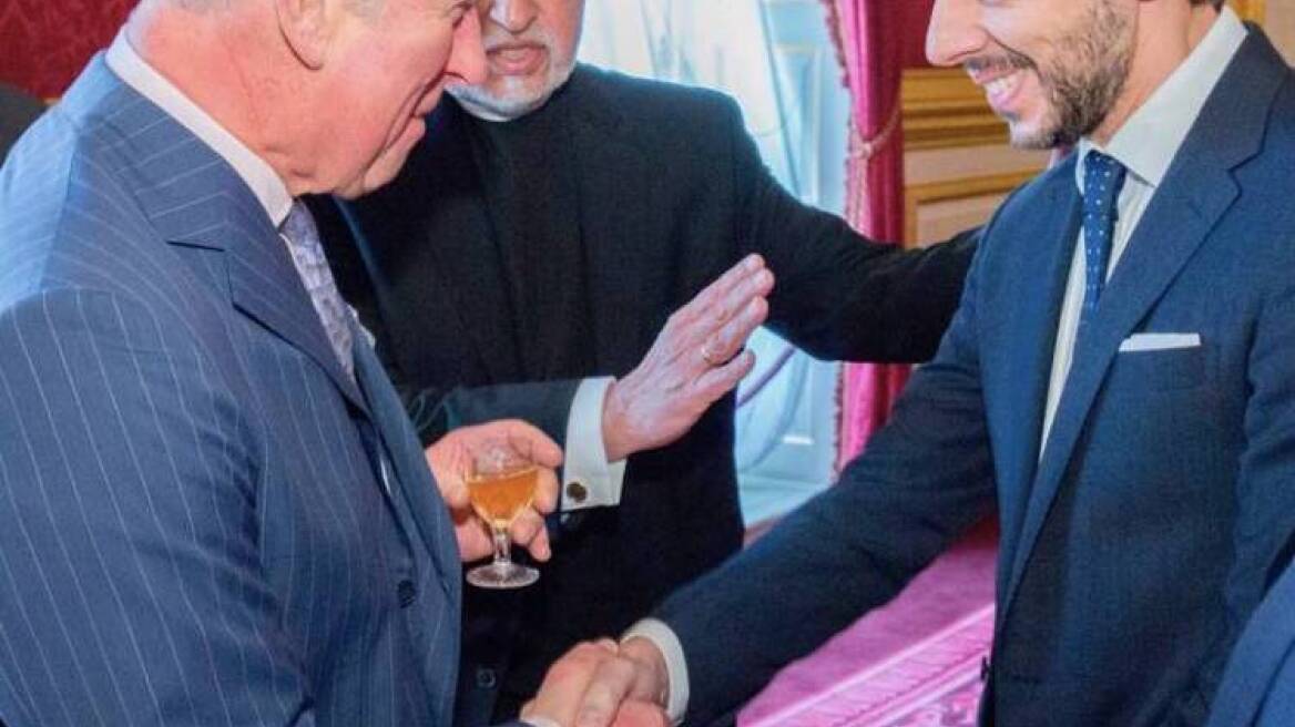 Βασίλης και Ρόη Αποστολοπούλου: Η συνάντηση με τον Κάρολο στο Λονδίνο