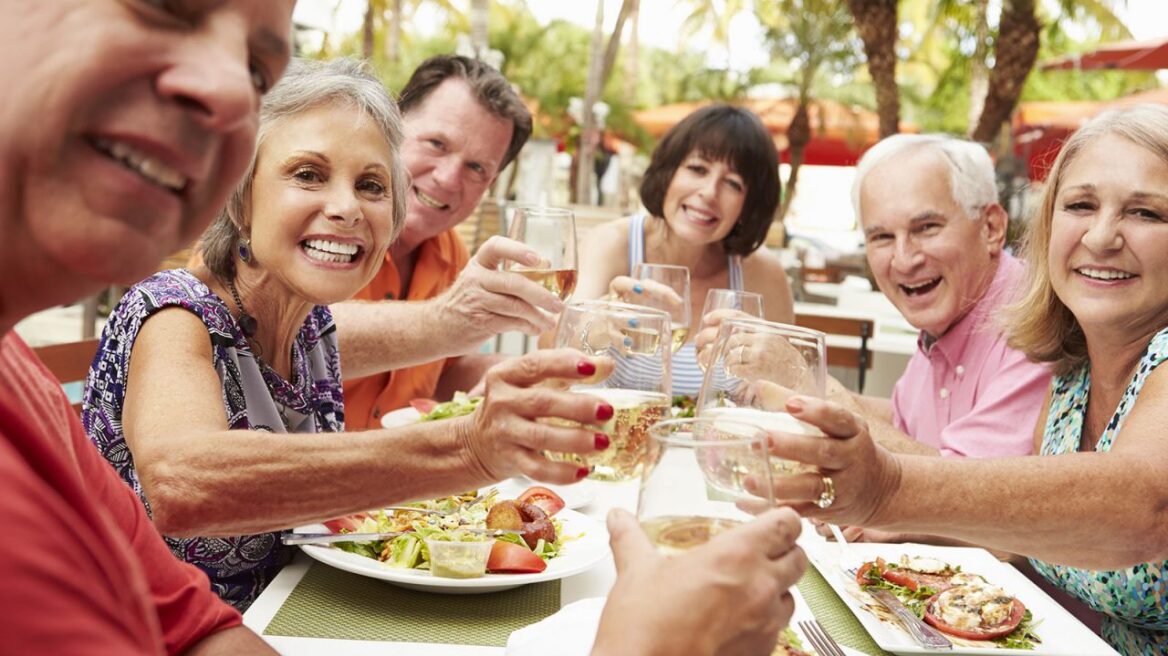 Αυτή είναι η χώρα με τον υψηλότερο δείκτη υγείας – Πόσο υγιείς είναι οι Έλληνες;