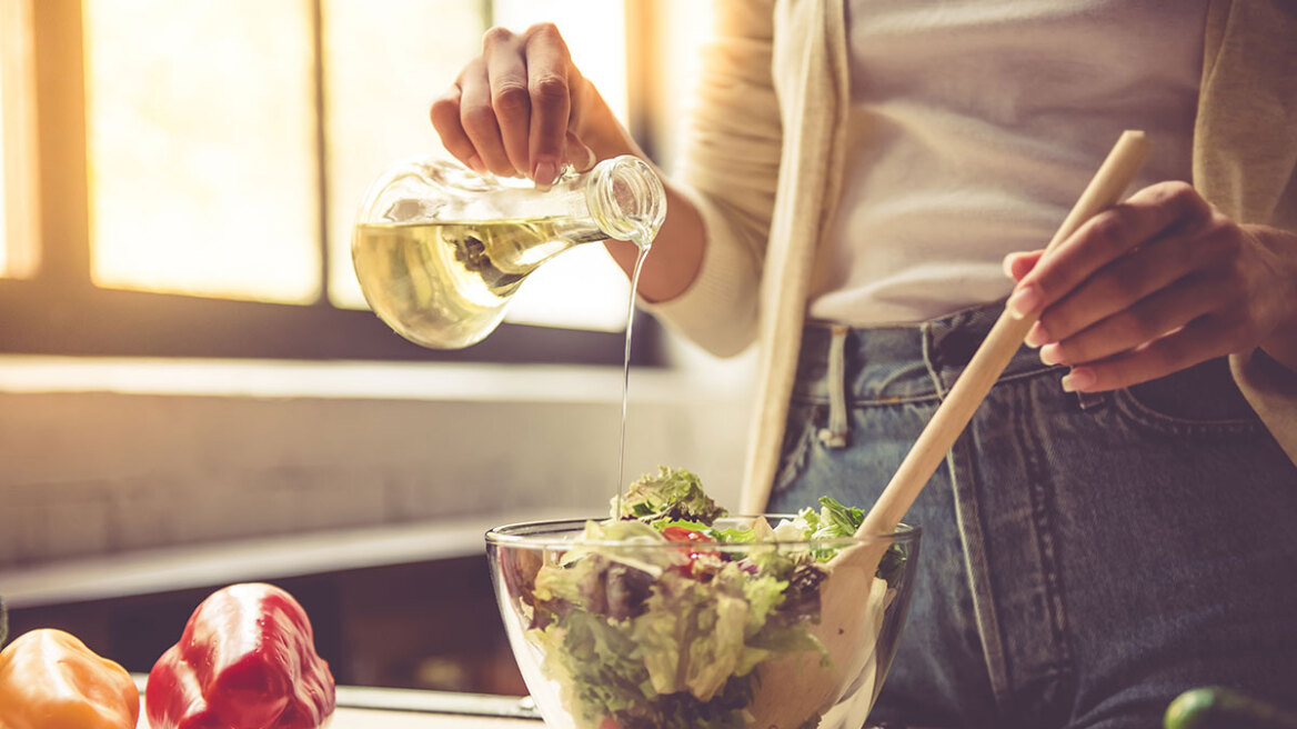 Οι τροφές που μας στρεσάρουν και αυτές που μας ηρεμούν