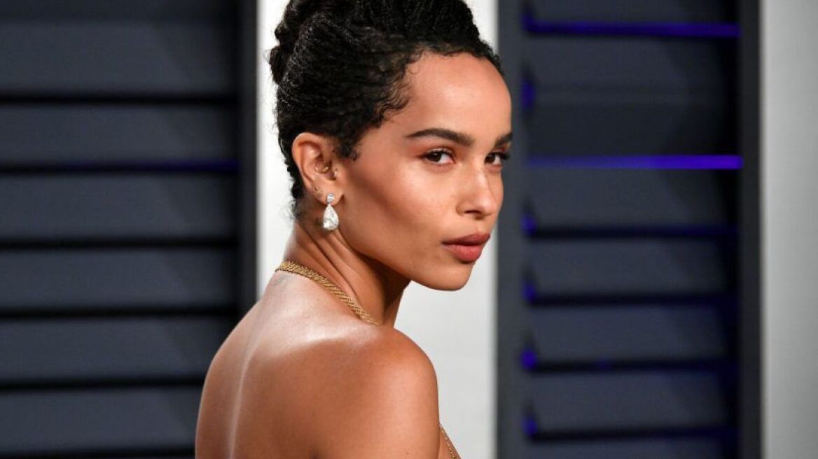 Η Ζόι Κράβιτζ φόρεσε σουτιέν από χρυσό 18 καρατίων στο after πάρτι των Όσκαρ 