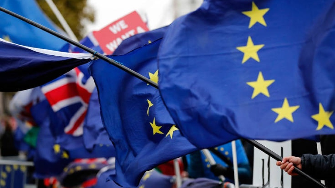 Η Βρετανία θα τηρεί τους κανόνες της ΕΕ στον αγροτικό τομέα και μετά το Brexit 