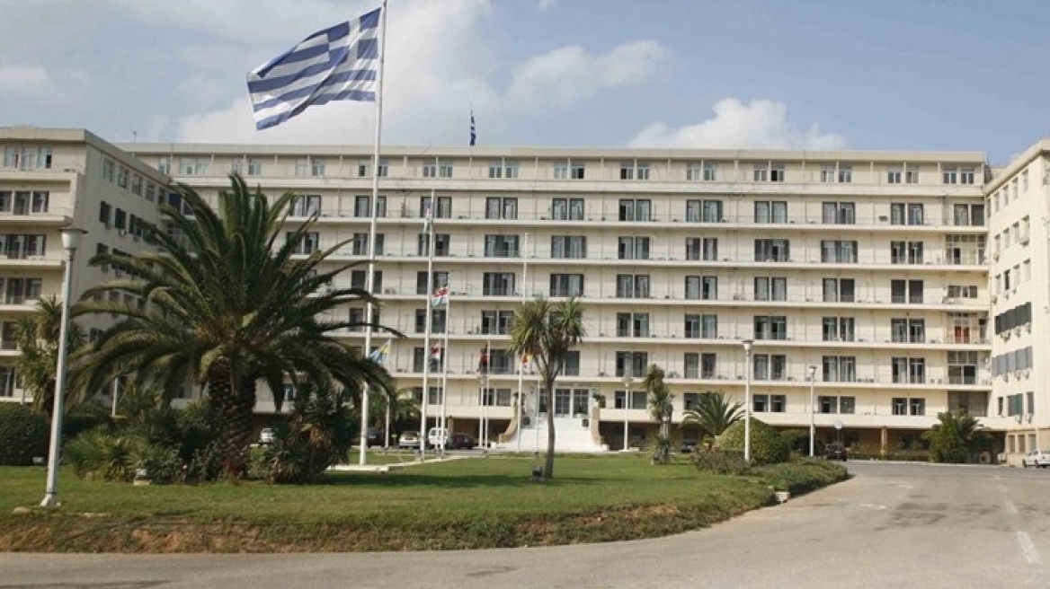 Συνεχίζονται οι ετήσιες τακτικές κρίσεις των αξιωματικών των Ενόπλων Δυνάμεων