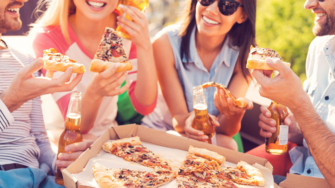 Ποιες τροφές φέρνουν τα πάνω-κάτω στο έντερο και την υγεία