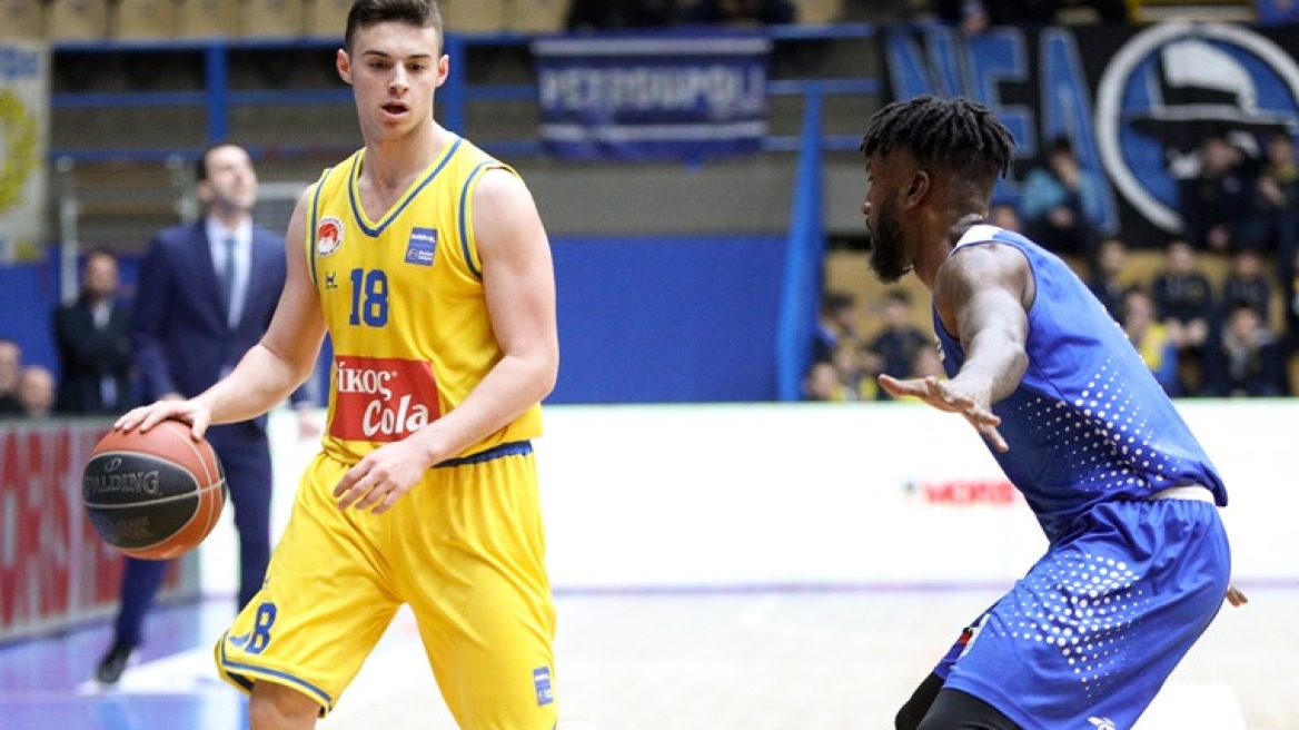 Basket League, Περιστέρι-Κύμη 94-93: Επτάψυχο Περιστέρι με ήρωα τον 17χρονο Καράμπελα!