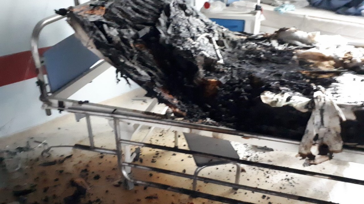 ΚΑΤ: Σοκάρουν οι εικόνες από τον θάλαμο που απανθρακώθηκε ο άτυχος ασθενής