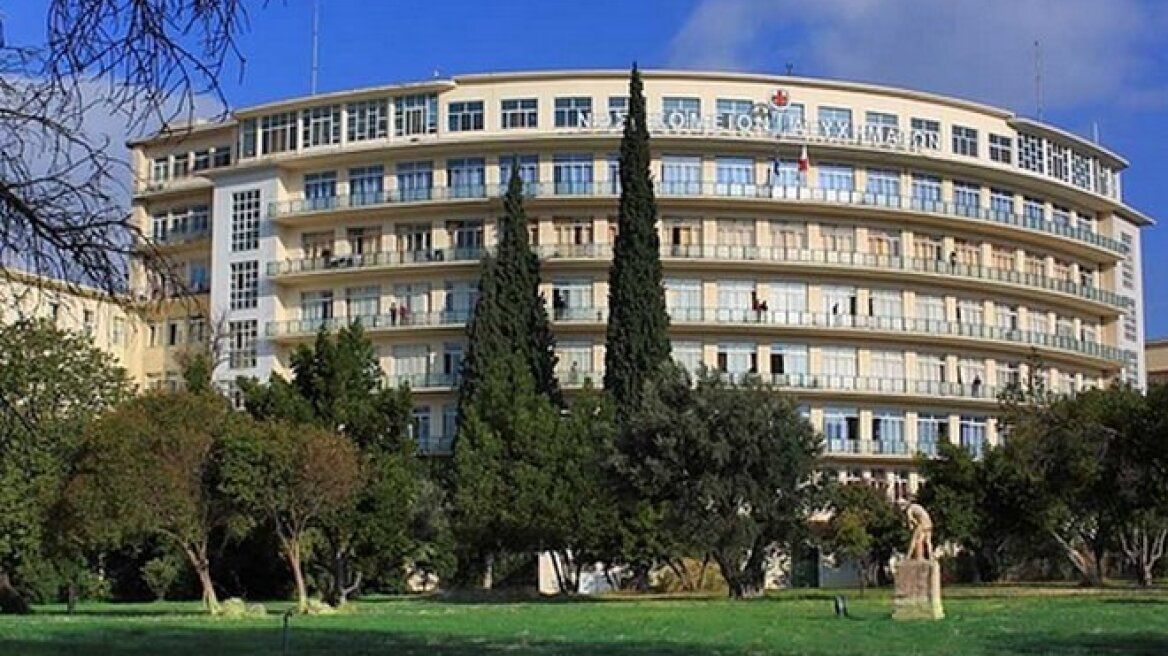 ΠΟΕΔΗΝ: Ανύπαρκτη η πυρασφάλεια στο ΚΑΤ - Φωτογραφίες από το θάλαμο που κάηκε ασθενής