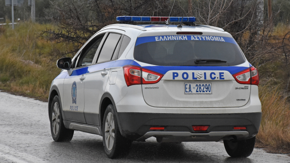 Σητεία: Στραγγάλισε τη γυναίκα του μπροστά στα δυο τους παιδάκια