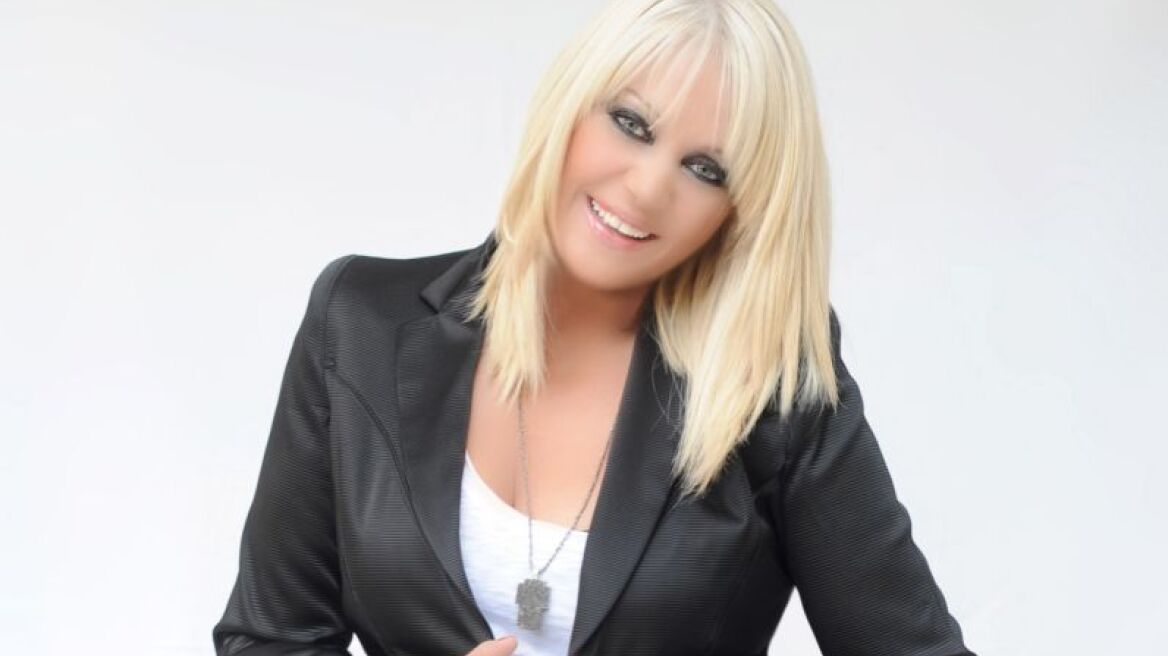 Ρούλα Κορομηλά: «Τότε με ήξερε μόνο η μάνα μου»