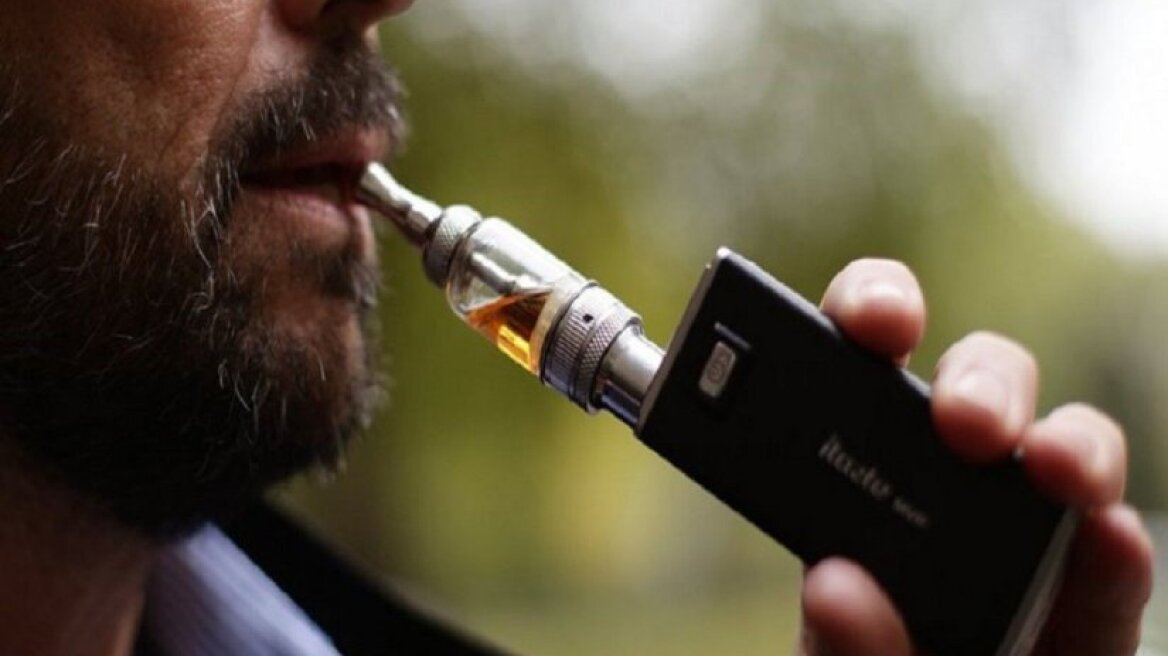 Έρευνα: Αυξημένος ο κίνδυνος εμφράγματος για τους χρήστες ηλεκτρονικού τσιγάρου