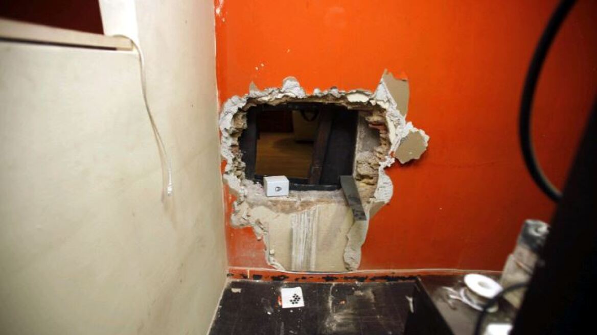 Κατερίνη: Έκλεψαν με ριφιφί ηλεκτρονικές συσκευές αξίας 5.000 ευρώ