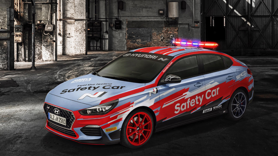 Το Hyundai i30 Fastback N αυτοκίνητο ασφαλείας 