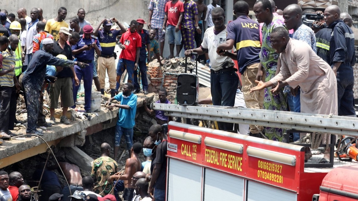 Νιγηρία: Τουλάχιστον 8 νεκροί από την κατάρρευση κτιρίου στο Λάγος 