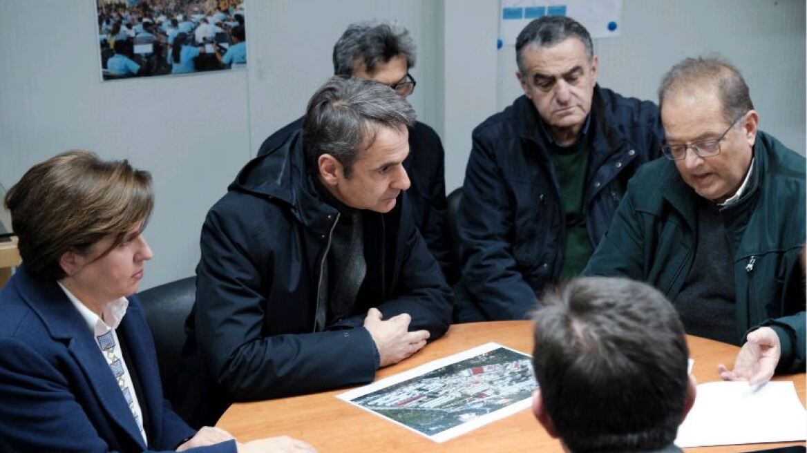 Μητσοτάκης: ΦΠΑ και φόρος οινοπνεύματος εμπόδια στην εξαγωγή ούζου