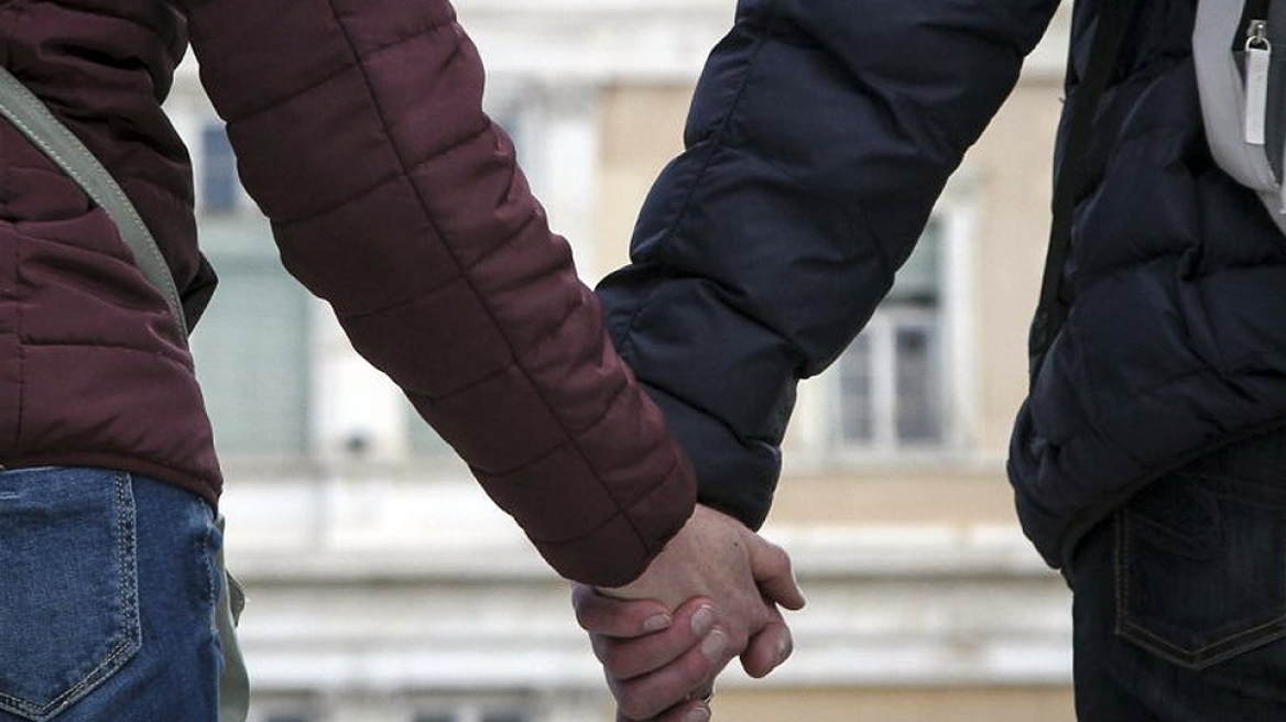 Μία 44χρονη υπέστη εγκεφαλικό την ώρα που έφτανε σε οργασμό από στοματικό έρωτα 