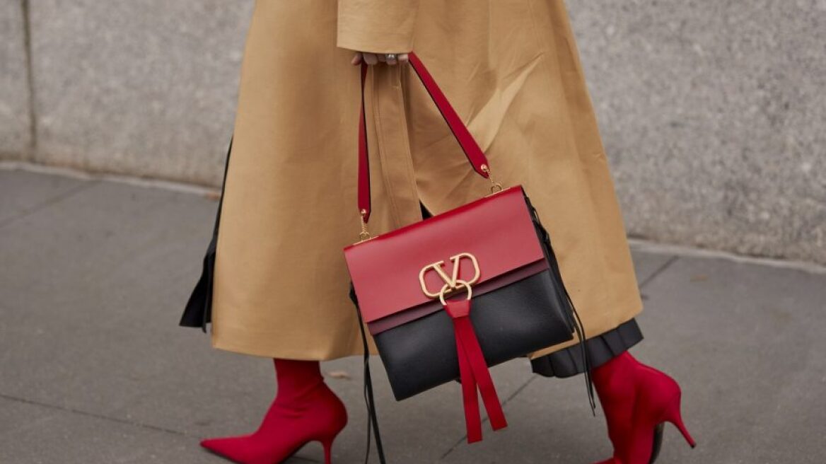 Το χρώμα στις τσάντες που πρέπει να επενδύσετε τώρα 