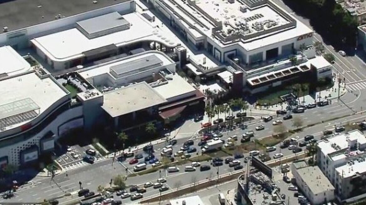 ΗΠΑ: Συναγερμός στο Λος Άντζελες μετά από πληροφορίες για ένοπλο σε εμπορικό κέντρο