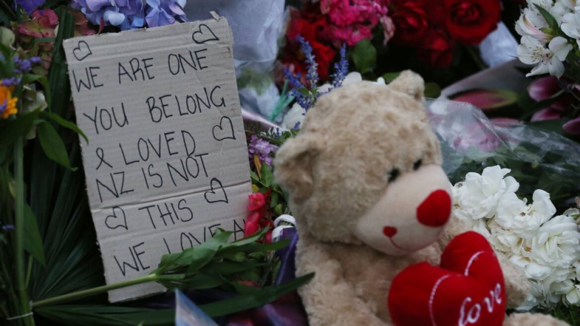 Μακελειό στη Νέα Ζηλανδία: Η Βρετανία έτοιμη να συνδράμει στις έρευνες με όποιον τρόπο μπορεί