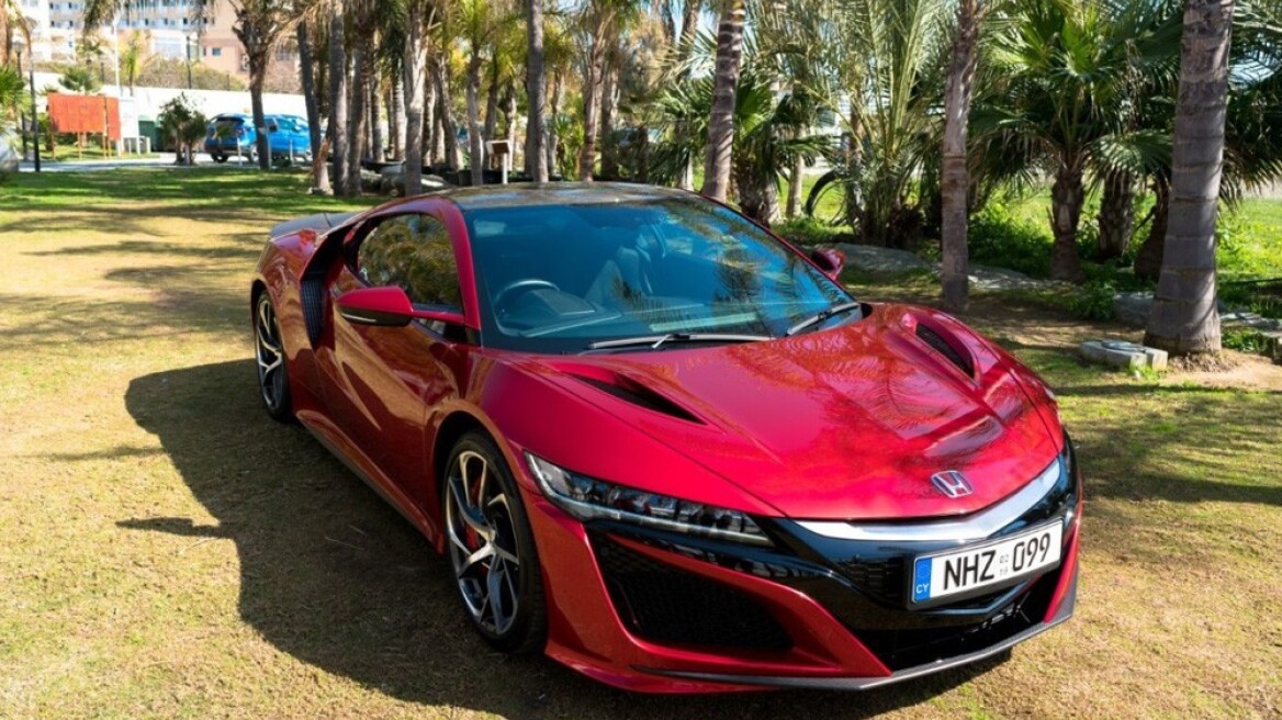 Πετάει η Οικονομία της Κύπρου: Παραδόθηκε το πρώτο NSX