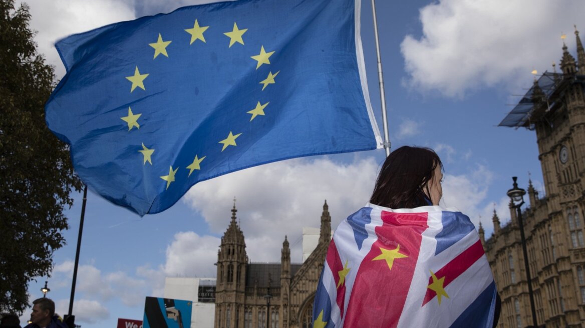 Κίνημα για ακύρωση του Brexit: Πάνω από τρία εκατ. υπογραφές σε δύο ημέρες