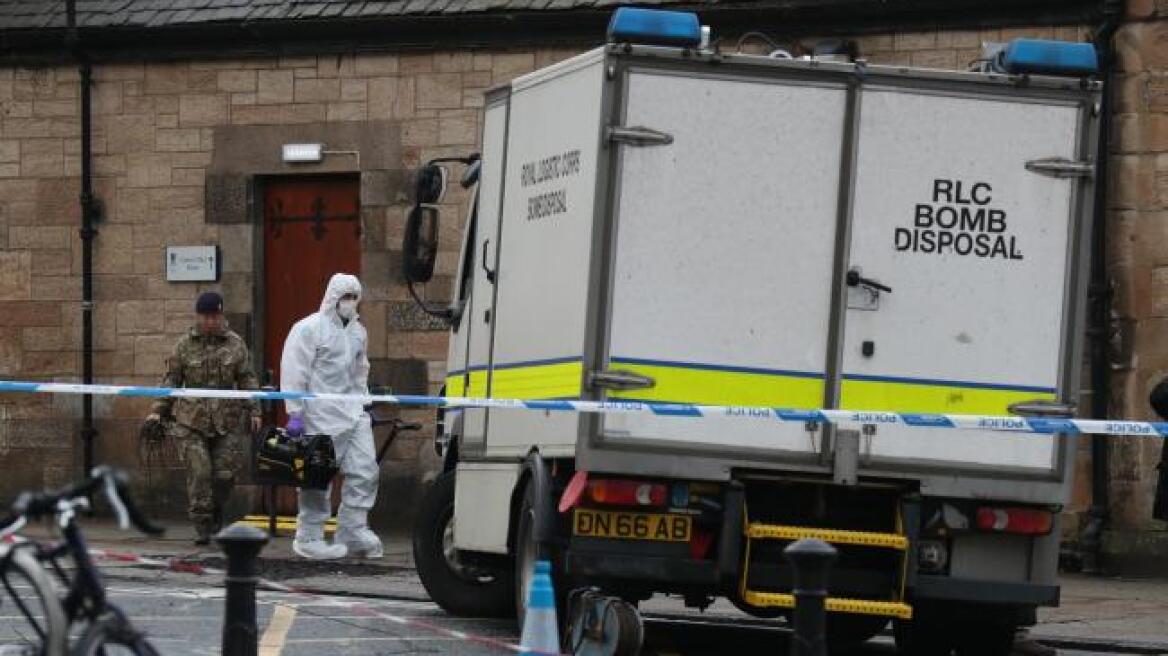 Ύποπτο δέμα σε ταχυδρομείο στην Ιρλανδία