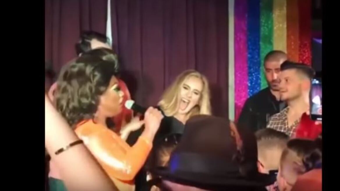 «Άγριο πάρτι» για Adele και Jennifer Lawrence σε γκέι μπαρ στη Νέα Υόρκη