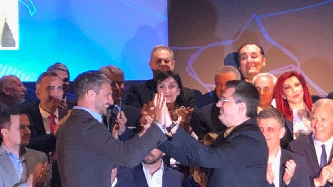 Υποψήφιος με τον Απόστολο Τζιτζικώστα ο Άγγελος Χαριστέας