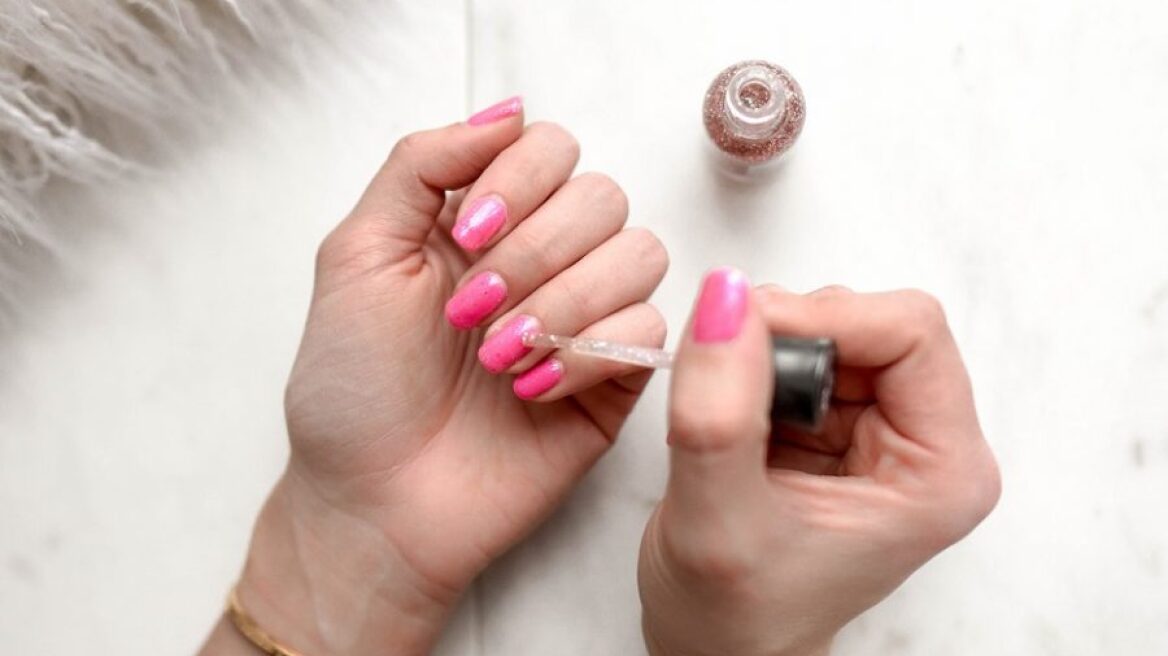 5+1 μυστικά για επαγγελματικό μανικιούρ στο σπίτι 