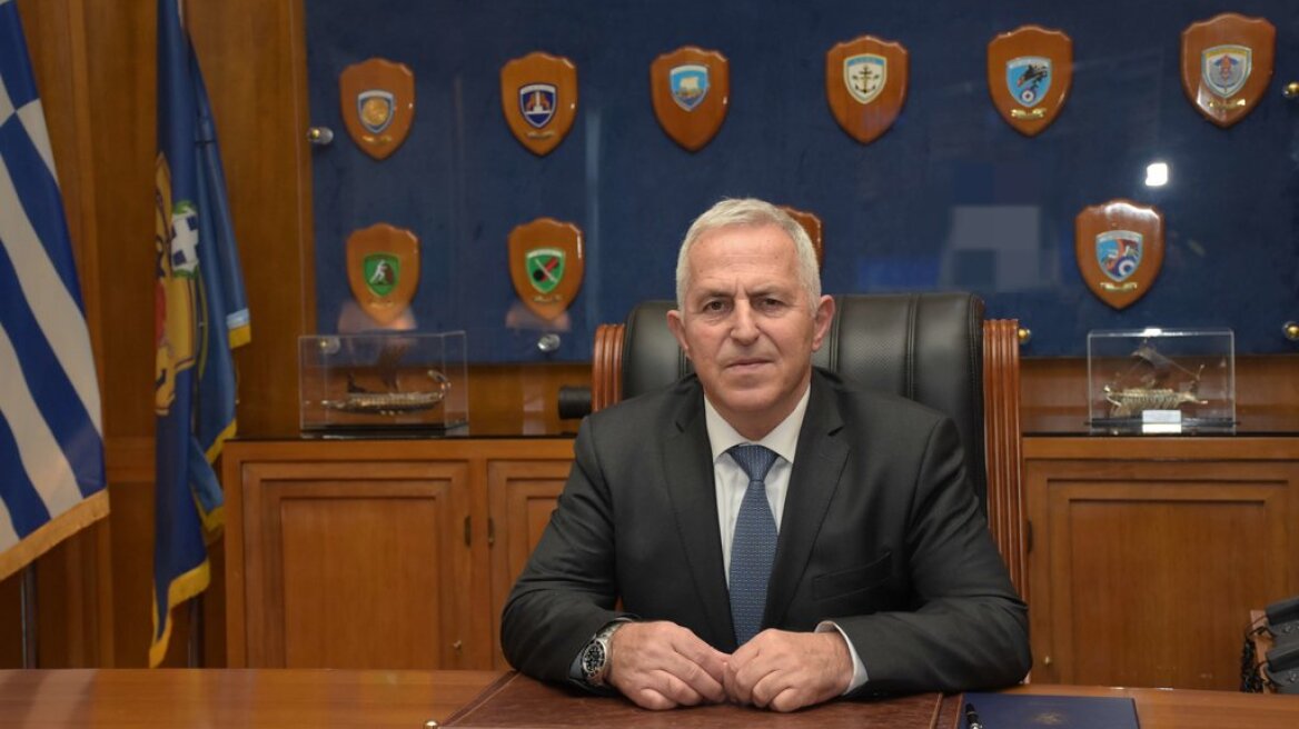 Ο αδελφός του υπουργού Εθνικής Άμυνας υποψήφιος Ευρωβουλευτής με τους Οικολόγους 