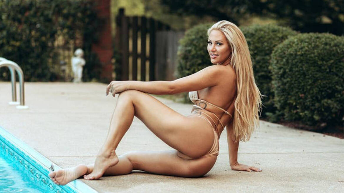 Η Kindly Myers προκαλεί και το απολαμβάνει