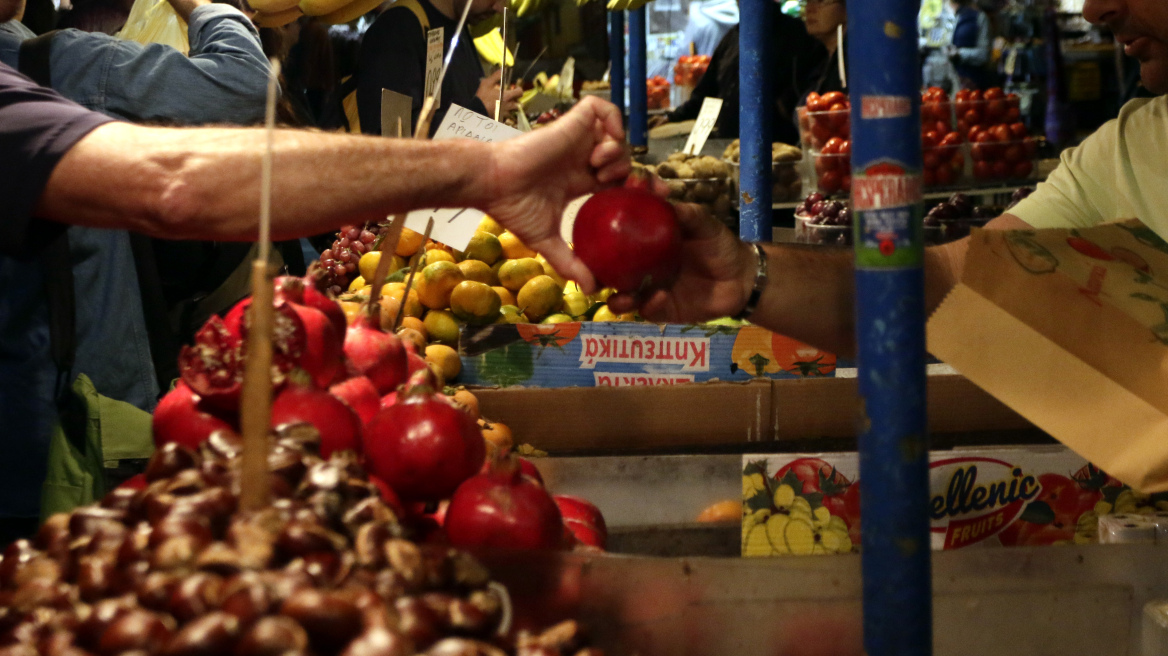 Στα ίχνη κυκλώματος προστασίας στις... λαϊκές η ΕΛΑΣ