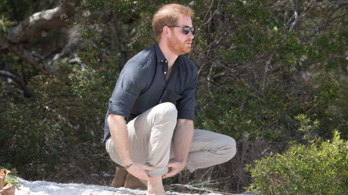 Όπου βλέπει πρώην του ο Harry την αποφεύγει ταχυδακτυλουργικά