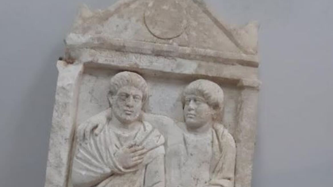 Έπιασαν αρχαιοκάπηλους με μαρμάρινη επιτύμβια στήλη στα Σπάτα