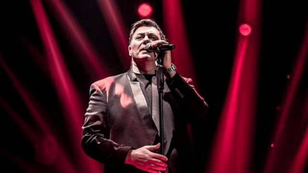 «Non stop» επιτυχία για τον Νίκο Μακρόπουλο