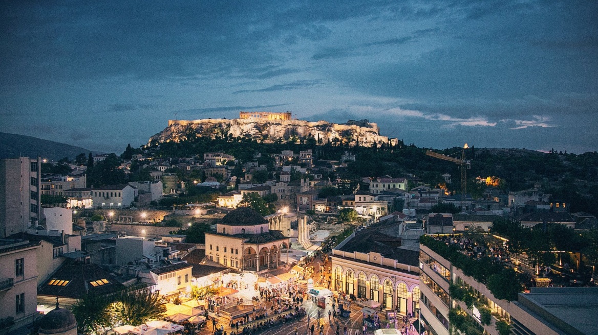 Τουρίστες ξεκίνησαν από την Κολομβία για την Ελλάδα και βρέθηκαν σε λάθος… Αθήνα