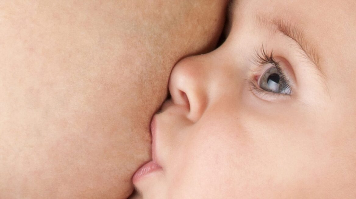 Το μητρικό γάλα μειώνει τον κίνδυνο παιδικής παχυσαρκίας