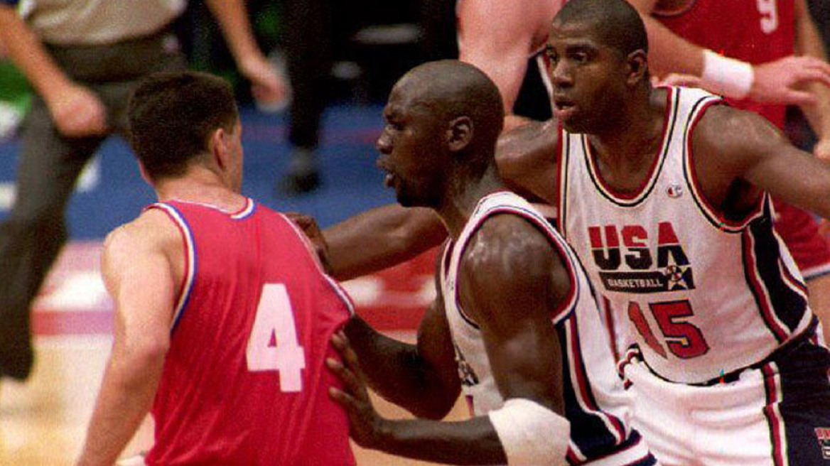 Για τον Ντράζεν. Τον Ζάρκο. Τον Ντούντα. Τη Γιουγκοσλαβία…