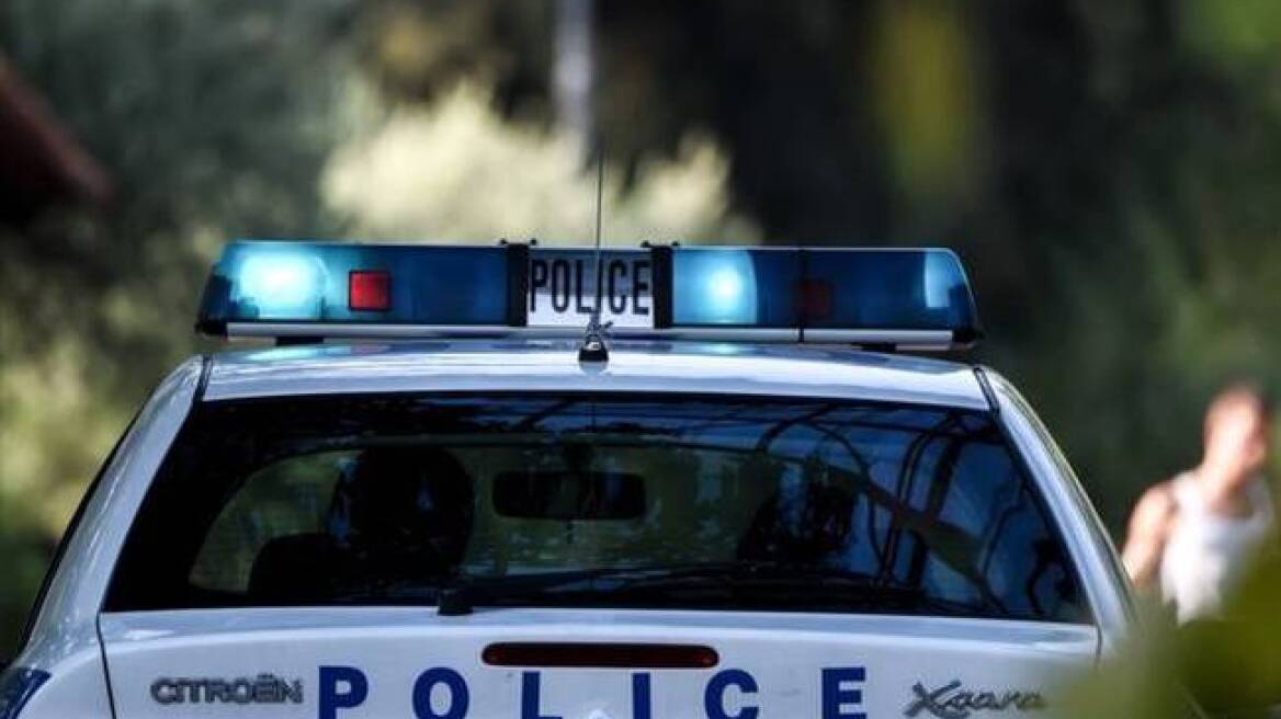 Λαμία: Σκηνοθέτησε ληστεία για να εισπράξει ασφάλεια και να αγοράσει... κινητά!