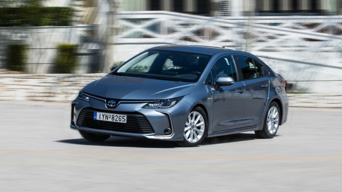 Δοκιμάζουμε τη νέα Toyota Corolla Sedan