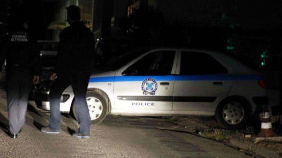 Απόπειρα δολοφονίας στη Νέα Μάκρη: Παραδόθηκε ο δράστης - Έβγαλε... νύχια η εν διαστάσει σύζυγος