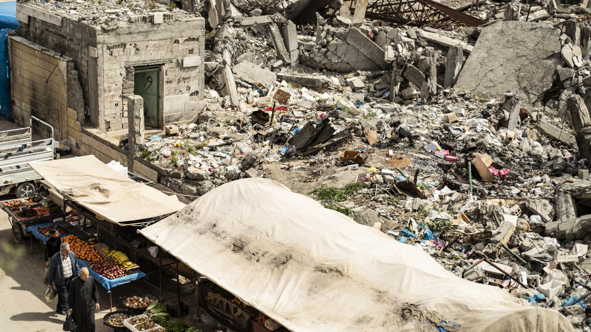 Συρία: 35 νεκροί στρατιώτες από επιθέσεις τζιχαντιστών το τελευταίο 48ωρο