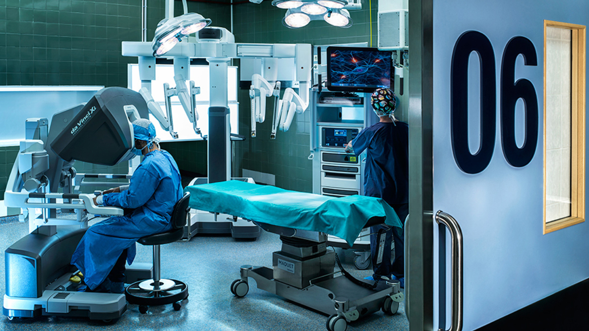 ΥΓΕΙΑ: 1.000 επιτυχημένες ρομποτικές ουρολογικές επεμβάσεις