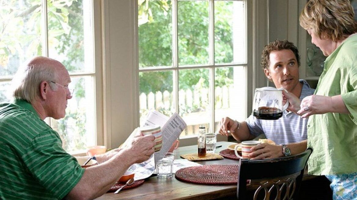 Είναι κακό να μένουν οι 35άρηδες με τους γονείς τους; 