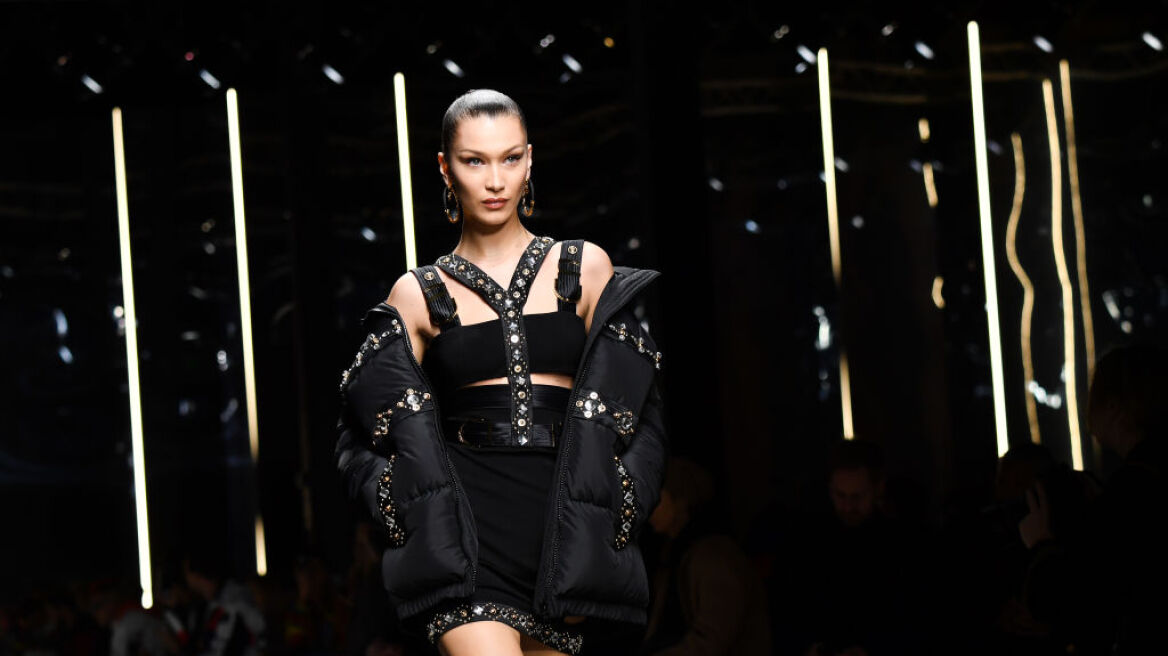 Tι συμβαίνει με το στήθος της Bella Hadid; 