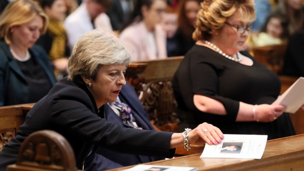 Τερέζα Μέι: Πιο κοντά από ποτέ η συμφωνία με τους Εργατικούς για το Brexit