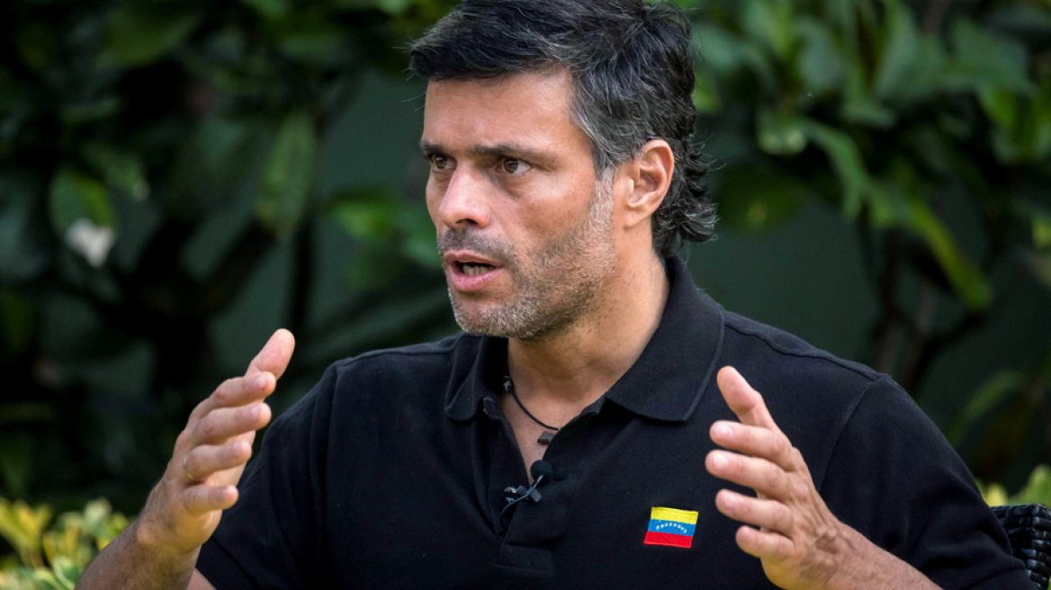 Λεοπόλδο Λόπεζ: Ο μέντορας του Γκουαϊδό είναι απόφοιτος του Χάρβαρντ 